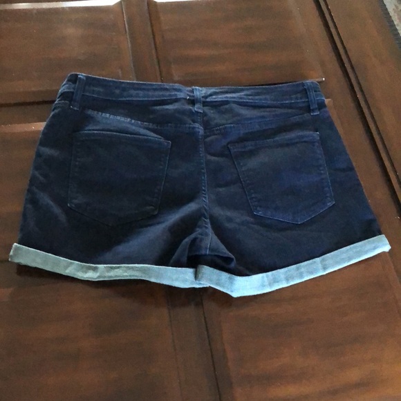 Women’s size 14W universal thread Midi blue Jean shorts - Picture 5 of 9